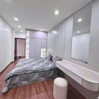 Bán Nhà Võng Thị, Thụy Khuê Tây Hồ 32M, 5 Tầng , Giá Bán 5.95 Tỷ - Full Nội Thất Ở Luôn - Ngõ Thông.