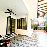 Nhà Biệt Thự 3 Mặt Tiền, 3 Tầng*136M2 Tại Phú Xá, Tây Hồ, Ôtô Vào Nhà, Đang Cho Thuê 60 Triệu/Tháng
