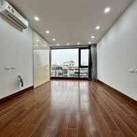 18 tỷ hơn có  nhà mặt phố Hồng Tiến - 1km tới cầu Chương Dương - 42m2*6T*5.2m, thang máy