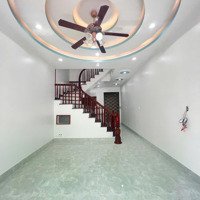 Cần Bân Gấp Căn Nhà 3 Tầngdiện Tích40M2 Hướng Đông Nam Tđc Vinhomes, Cạnh Chợ Hoa Quả, Sở Dầu Chỉ 3,7 Tỷ