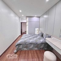 Nhà Mới Võng Thị, Tây Hồ, Kd Nhỏ, Ngõ Thông, 2 Mặt Thoáng, Full Nội Thất, 30M2, 4 Tầng, Chỉ 5,9 Tỷ