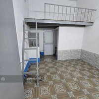 Phòng Mới Phạm Văn Đồng, 30M2, Bếp + Toilet Riêng, Giờ Tự Do, Giá Bán 2 Triệu