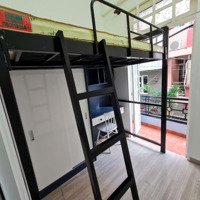 Căn Hộ 2 Phòng Ngủ Bình Thạnh - Full Nội Thất - Ban Công, Cửa Sổ - Lầu 1 Thang Bộ - Hẻm Xe Tải