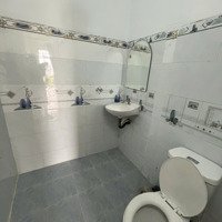 Cho Thuê Căn Hộ Dịch Vụ Trống Và Có Nội Thất Q2, Q9 15M2 2 Triệu; 40M2 3, 5 Triệu; 45M2 4, 5 Triệu; 50M2 1 Phòng Ngủ5 Triệu