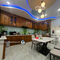 Cho Thuê Nguyên Căn( Hầm + 4 Lầu ) Hoàn Thiện Full Nội Thất ,Thang Máy Đường Lớn Kđt Vạn Phúc City