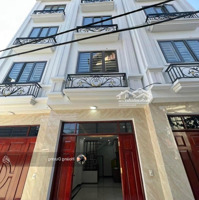 Nhà 5 Tầng. Về Ở Ngay. Chỉ 3,95 Tỷ-30M2. Oto Cách Vài Bước, Gần Chợ, Trung Tâm La Phù. Gần Gleximco