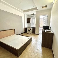 Mới 100% | Phòng Ban Công Thiết Kế Cực Xinh - Máy Giặt Riêng - Được Nuôi Pet | Sát Cầu Ông Lãnh
