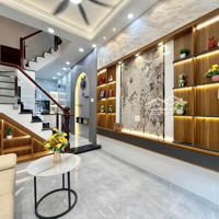 Chủ Về Quê Bán Nhà Có Hđ Thuê 12 Triệu/Th Đường Hòa Hưng, Quận 10. Diện Tích: 32M2/ 2Tỷ250