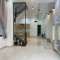 Bán Nhà Mặt Phố Đẹp Mới Tại Lý Nhân Khu Sầm Uất Vui Vẻ