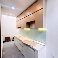 Nhà Đẹp Sổ Riêng, Hỗ Trợ Bank, 2 Phòng Ngủ 2 Vệ Sinhtặng Nội Thất. Ngay Metro Lê Văn Khương, Giáp Gò Vấp