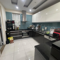 Cho Thuê Căn Hộ 3 Phòng Ngủ 2 Vệ Sinhtại N04 Trần Duy Hưng, Giá Cực Chất 22 Triệu, 127M2, Liên Hệ 0352790222