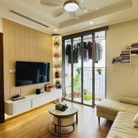 Cho Thuê 2 Ngủ Góc Park Premium Tại Vinhomes Times City Vào Ở Được Luôn