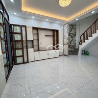 Trung Tâm Thanh Xuân - Gần Ngã Tư Sở 3 Ngủ Đẹp Lung Linh Chỉ Việc Ở 6.8 Tỷ