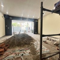 Cho Thuê Mặt Bằng Lớn Làm Văn Phòng, Spa, Shophouse Ngay Đường Lớn, Âu Cơ, Tây Hồ
