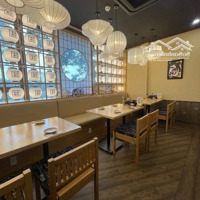 Tin Thật. Nhà Mặt Phố Kim Mã View Hồ, 101M2X5T Thang Máy,Mặt Tiền5.5M, 55 Tỷ