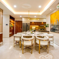 Chính Chủ Bán Lỗ Gần 500 Triệu Căn Emerald Golf View 2 Phòng Ngủ- 73M2 Tầng 15