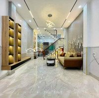 Cần Bán Gấp Căn Nguyễn Thiện Thuật-Quận 3 Giá Bán 3,970Tỷ/72,9M2. Giao Nguyễn Đình Chiểu. Cho Thuê 35 Triệu