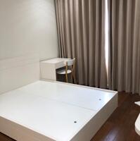 Chính chủ cần cho thuê căn hộ Vinhomes D''Capitale - 119 Trần Duy Hưng vào ở được luôn, ~80m2, ban công hướng view hồ, 21.5tr-22tr/tháng. LH 0344529391