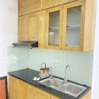 Gia Đình Chuyển Nhà Cần Bán Căn Hộ Ccmn 2 Phòng Ngủ Mới Khương Đình - Thanh Xuân - 59M2 - 1.8 Tỷ
