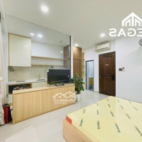 Chdv 1 Phòng Ngủ Mới 100%, Đầy Đủ Nội Thất, Ban Công Riêng - Cửa Sổ Lớn Ngay Phạm Văn Đồng