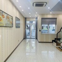 Chính Chủ Cho Thuê Căn Góc Merita Khang Điền 7X17M. View Công Viên. Nội Thất Đầy Đủ.