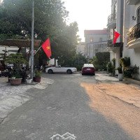 Cần Bán Gấp Mảnh Đất Phân Lô Tại Yên Lộ - Ô Tô 2 Thoáng - Giá Rẻ Nhất Khu Vực 7.8 Tỷ