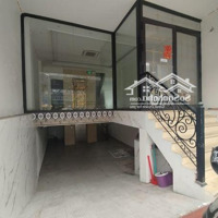 Mặt Phố Âu Cơ - Tây Hồ, View Sông Hồng, 8 Tầng Thang Máy Mới Tinh, Lô Góc, Phong Thủy, View Sông Hồ