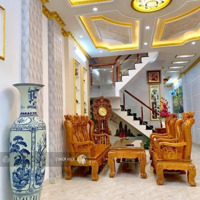 Nhà Đẹp 2 Lầu St,Diện Tíchlớn 81M2 (4.5X18)M - Cáchmặt Tiềnđường 30M, Gần Chợ Hoàng Hoa Thám - Chỉ 7.99 Tỷ