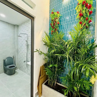 Chính Chủ Bán Gấp Nhà Sư Vạn Hạnh, P. 10, Q. 10 - Giá Bán 3Tỷ750/69,3M2, Ngay Ngã 7 Lý Thái Tổ
