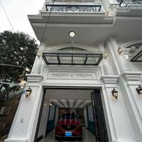Bán Nhà Lai Xá Kim Chung, 60m2*5,5Tầng. Đườn chính ôtô đỗ cửa kinh doanh nhỏ có thang máy.