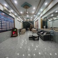 Gia Đình Cần Bán Gấp Căn Nhà Mặt Tiền Đường Kinh Doanh Buôn Bán Tại Thành Phố Dĩ An Bd