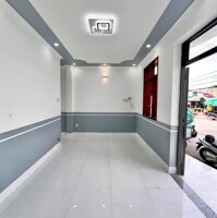 Nhà lầu mặt tiền đường Tầm Vu, Ninh Kiều Cần Thơ