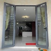 Bán Nhà Đường Nhựa Xe Hơi Tránh Rộng 6M Sát Mặt Tiền