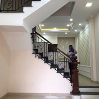 Cho Thuê Căn Nhà 3 Tầng Đường 20 Hiệp Bình Chánh,Ngay Gigamal Phạm Văn Đồng,Thủ Đức,80M2,Giá 19 Triệu