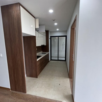 Siêu Hot Cho Thuê Chelsea Park 2 Ngủ Đồ Cơ Bản 98M2 Giá 13 Triệu/Th Vào Được Luôn Liên Hệ: 0976.215.450