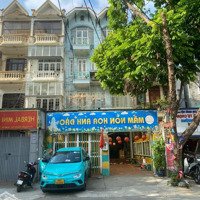Bán Nhà Mặt Phố Nguyễn Hoàng Tôn, 60 Tỷ, 126M2 View Đẹp, Chính Chủ