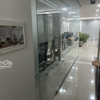 Cho Thuê Văn Phòng Kđt Vạn Phúc City, 10 Triệu, 140M2 Có Ngăn Phòng, Thang Máy, Máy Lạnh