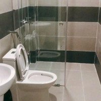 Nhàmặt Tiềnhẽm Xe Tải Đường Lê Văn Thọ, Đông Đúc Người Qua Lại, 4,2 X 17, Đúc 1 Lầu. 14 Triệu/ Tháng