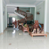 Đối Diện Công Viên! Bán Nhà 3 Tầng, 105M2, 8.35 Tỷ,Mặt Tiềnphạm Hữu Nhật, Q. Ngũ Hành Sơn