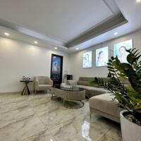 Nhà 8 tầng MP Nguyễn Khang , Cầu Giấy 68m2 x 5m kinh doanh đỉnh . 2 Mặt phố đều có vỉa hè , kinh doanh đỉnh giá 36.9 tỷ