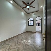 Nhà Đẹp Lát Gạch Mới Koong,Hẽm Xe Hơiphạm Thế Hiển, 35M*2.5T, Chỉ 4.4 Tỷ