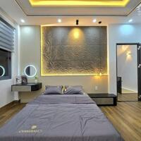 Nhà đẹp 3 tầng kiệt Nguyễn Hoàng, cách kiệt ô tô chỉ 20m