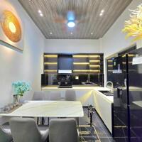 Nhà đẹp 3 tầng kiệt Nguyễn Hoàng, cách kiệt ô tô chỉ 20m