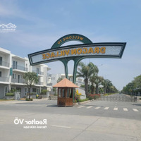 Realtorvo (Nc) Bán Shophouse Cực Đẹp Khu Compound Phú Hữu 1 Trệt 2 Lầu 7Mx15M.