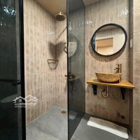 Căn Hộ Cao Cấp-Ban Công Thoáng Mát-Full Nội Thất - Gần Sân Bay- Cv Hoàng Văn Thụ,Trường Chinh