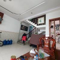 Bán gấp nhà HXH Trương Thị Hoa, Q12 , 4Tx106 m2  giá chỉ 4.95 tỷ (TL)