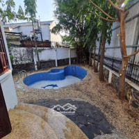 Biệt Thự Sân Vườn, Hồ Bơi Phạm Văn Đồng 306M2, 3Tầng. Giảm Sốc 28Tỷ Xuống Còn 15Tỷ