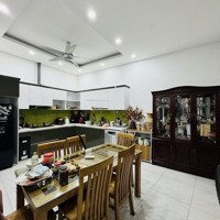 Bán Nhà Riêng Phố Láng Hạ, 55M2, 3 Tầng - Mặt Tiền Khủng 4.6M Giá Hấp Dẫn Chỉ 8.2 Tỷ