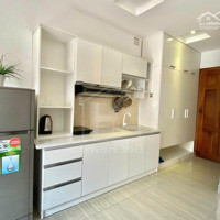 Căn Hộ Full Nội Thất 35-40M2 Nằm Ngay Trên Đường Nguyễn Văn Thương Gần Ngã Tư Hàng Xanh