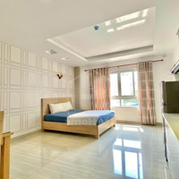 Căn Hộ Full Nội Thất 35-40M2 Nằm Ngay Trên Đường Nguyễn Văn Thương Gần Ngã Tư Hàng Xanh